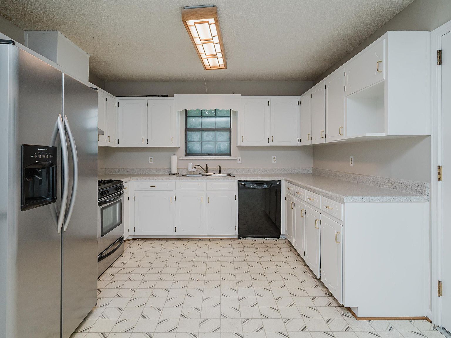 216 Holly St Bessemer, AL 35023 | Single Family