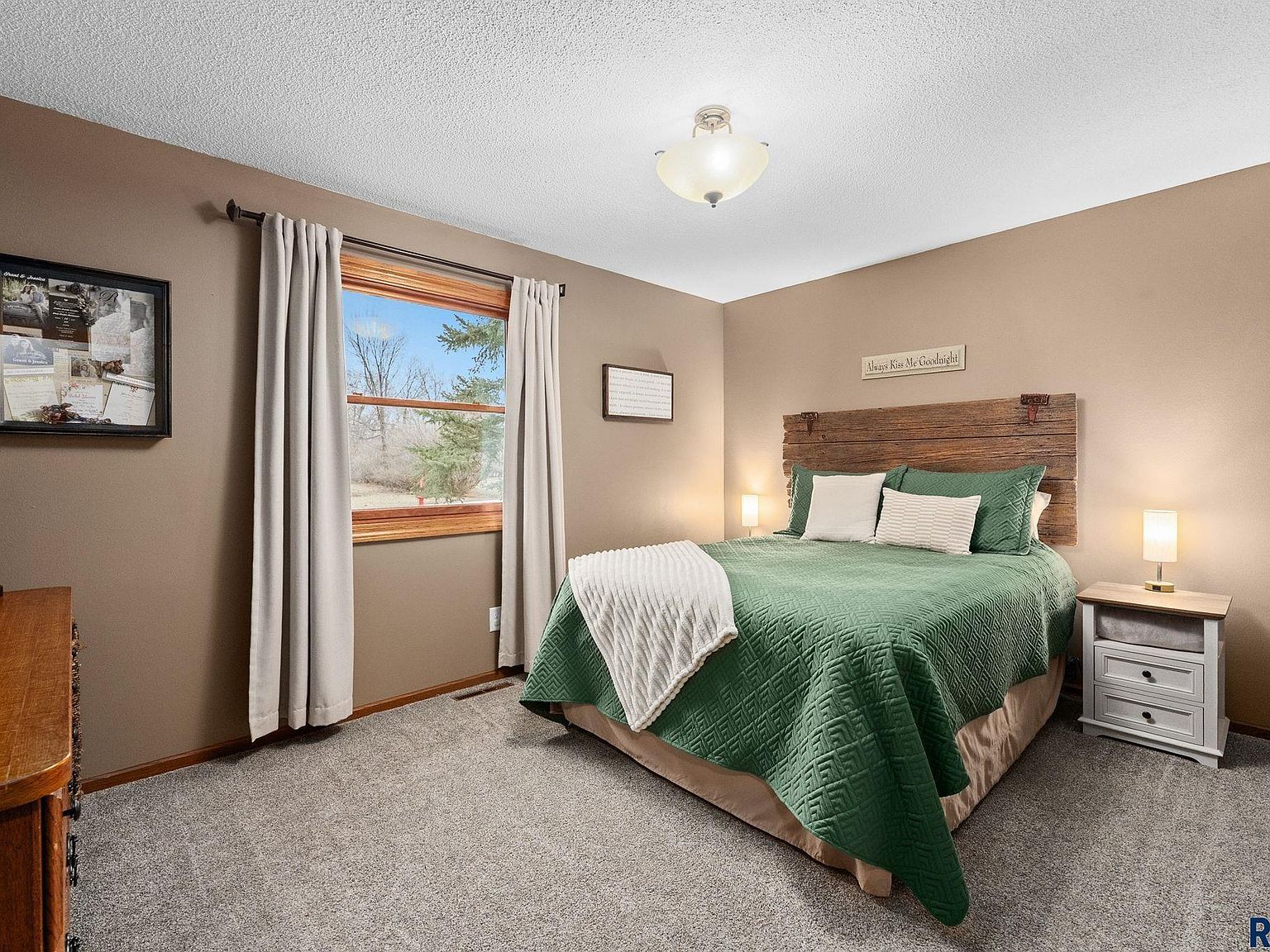 921 S Tracy Dr Brandon, SD 57005  | Single Family