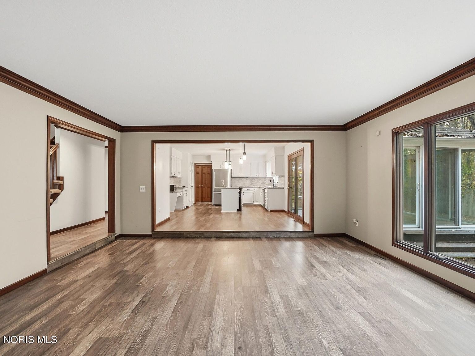 7335 Friarton Cir Toledo, OH 43617  | Single Family