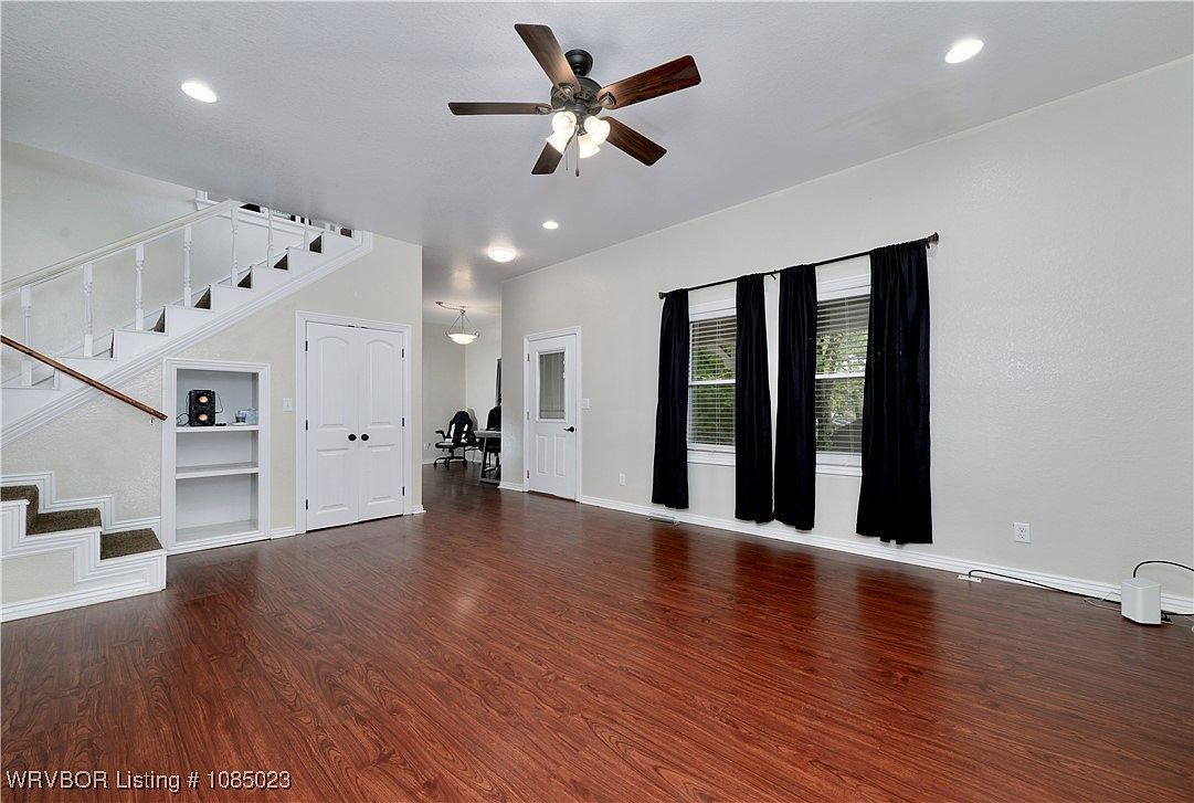 203 Pendergrass St Muldrow, OK 74948 | Single Family