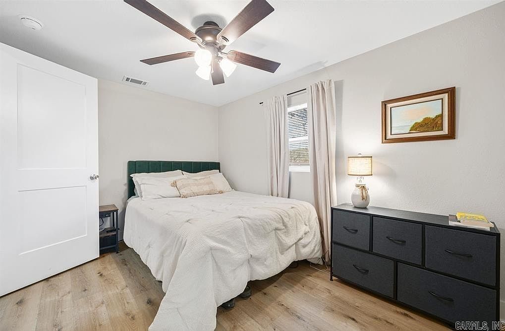 213 Barrett St Hot Springs, AR 71901  | Single Family