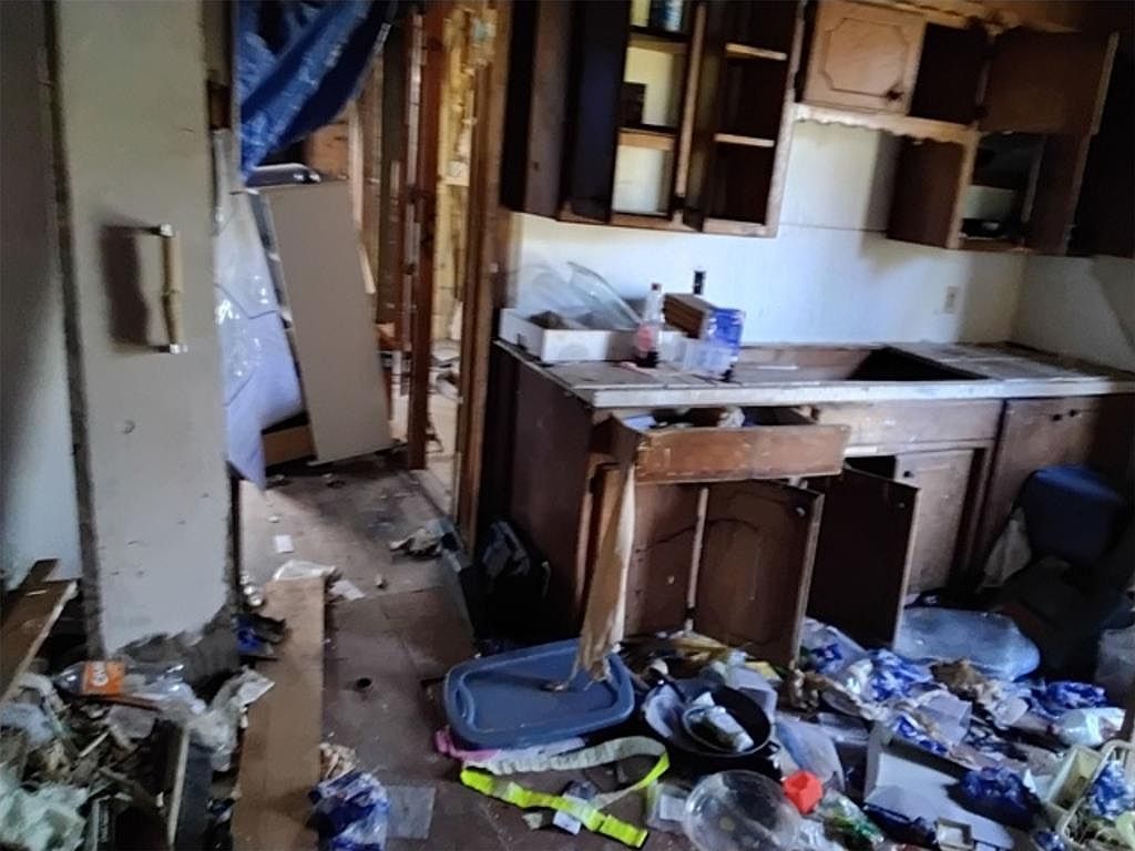 2011 SW Douglas Ave Lawton, OK 73501  | Single Family