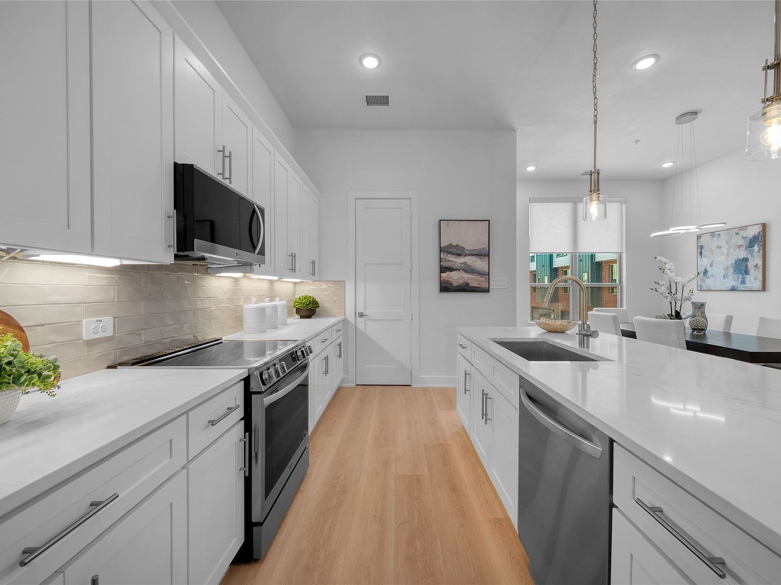 13351 Goodland St #206 Dallas, TX 75211  | New build