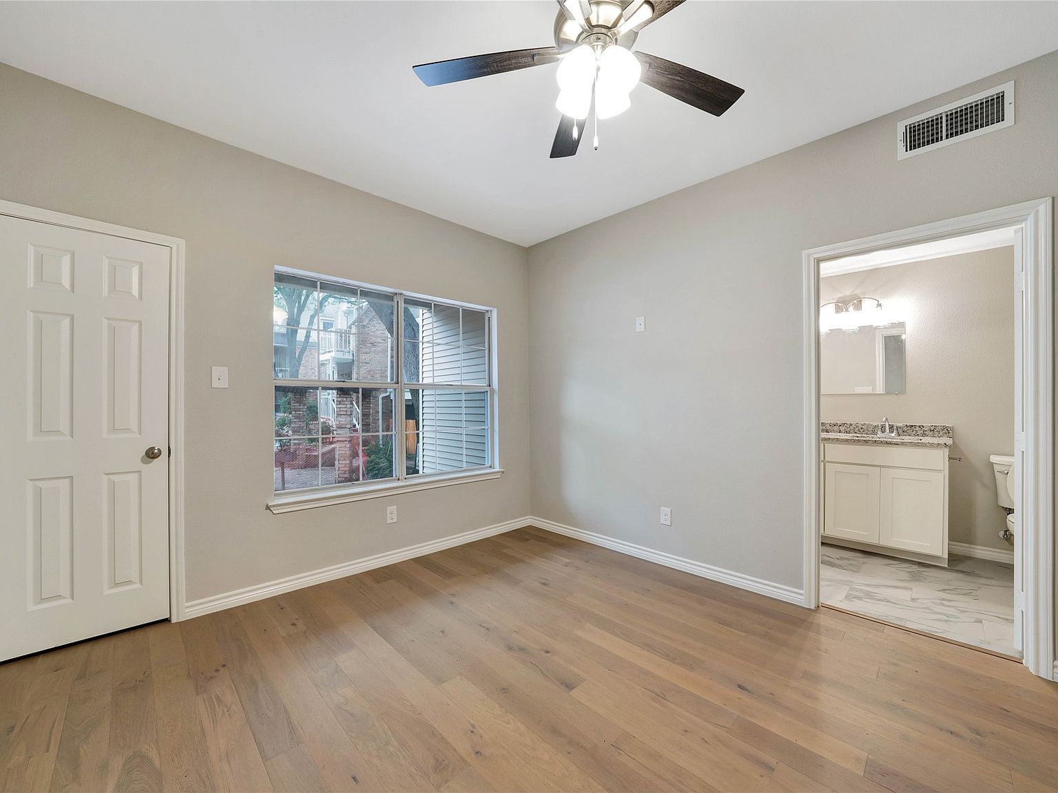 5325 Bent Tree Forest Dr APT 1104 Dallas, TX 75248 | Condominium