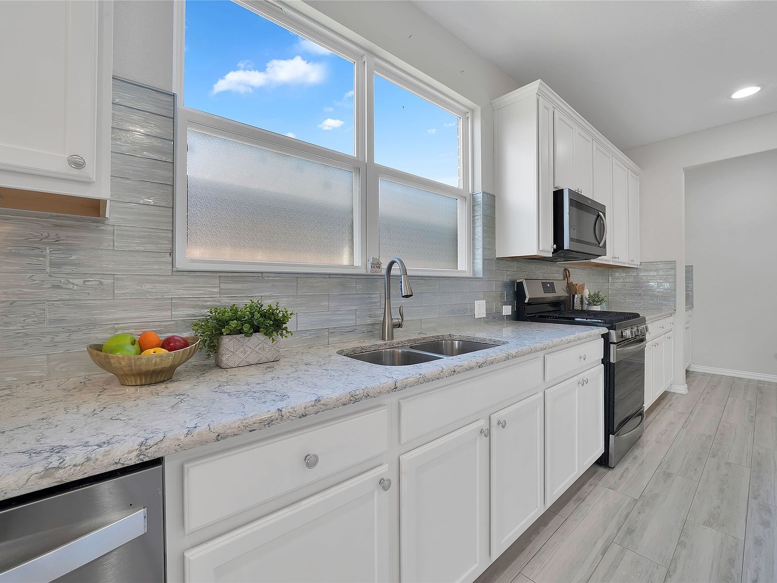 7616 Heritage Dr Aubrey, TX 76227 | Single Family