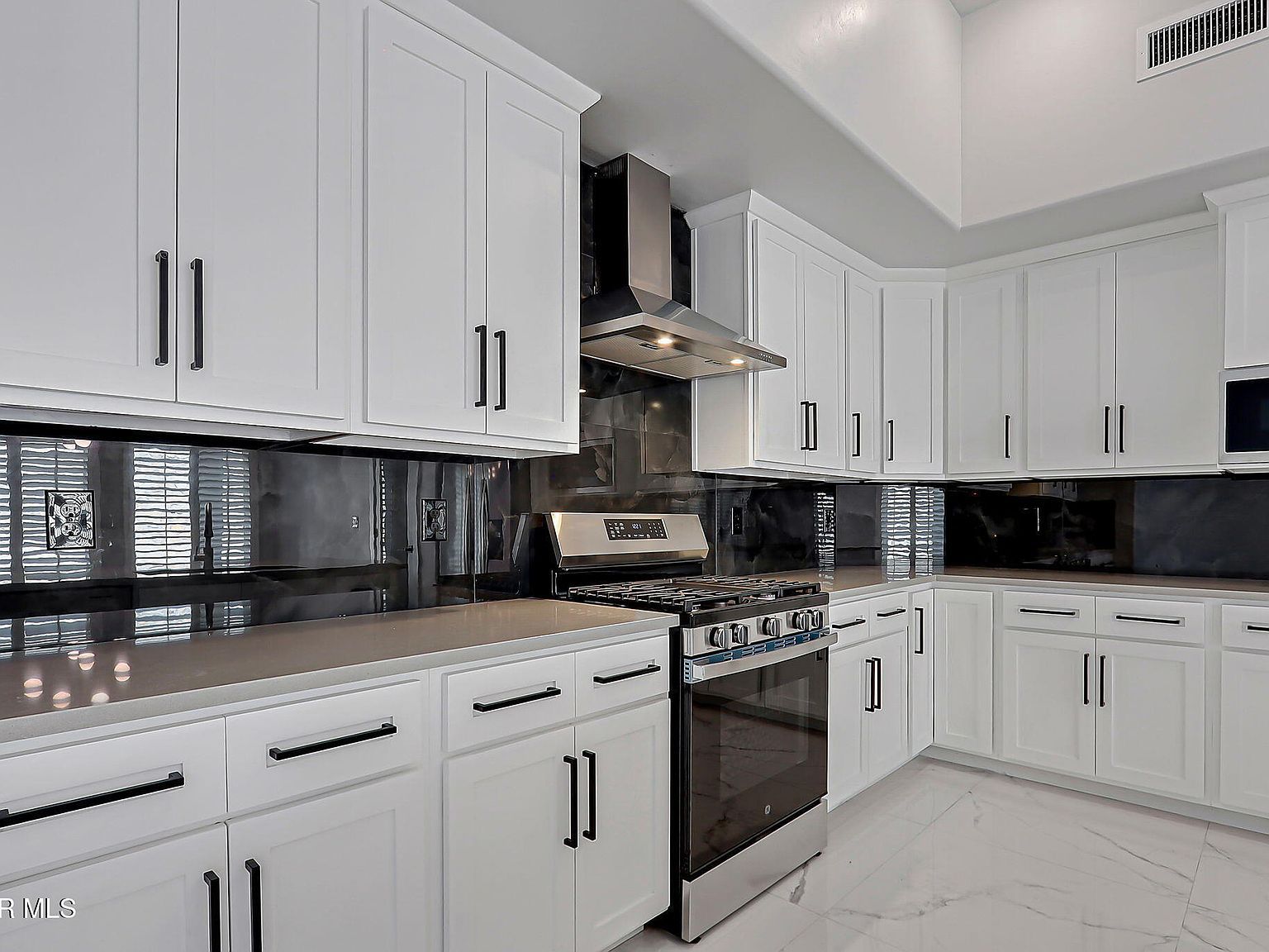 2394 Enchanted Knoll Ln El Paso, TX 79911 | Single Family