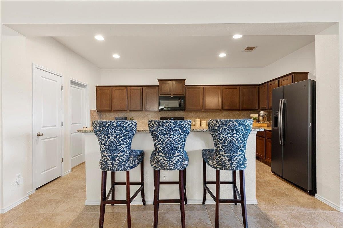 137 Fire Wheel Pass Liberty Hill, TX 78642 | Single Family