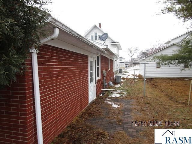 322 N Galbraith St Blue Earth, MN 56013  | Single Family