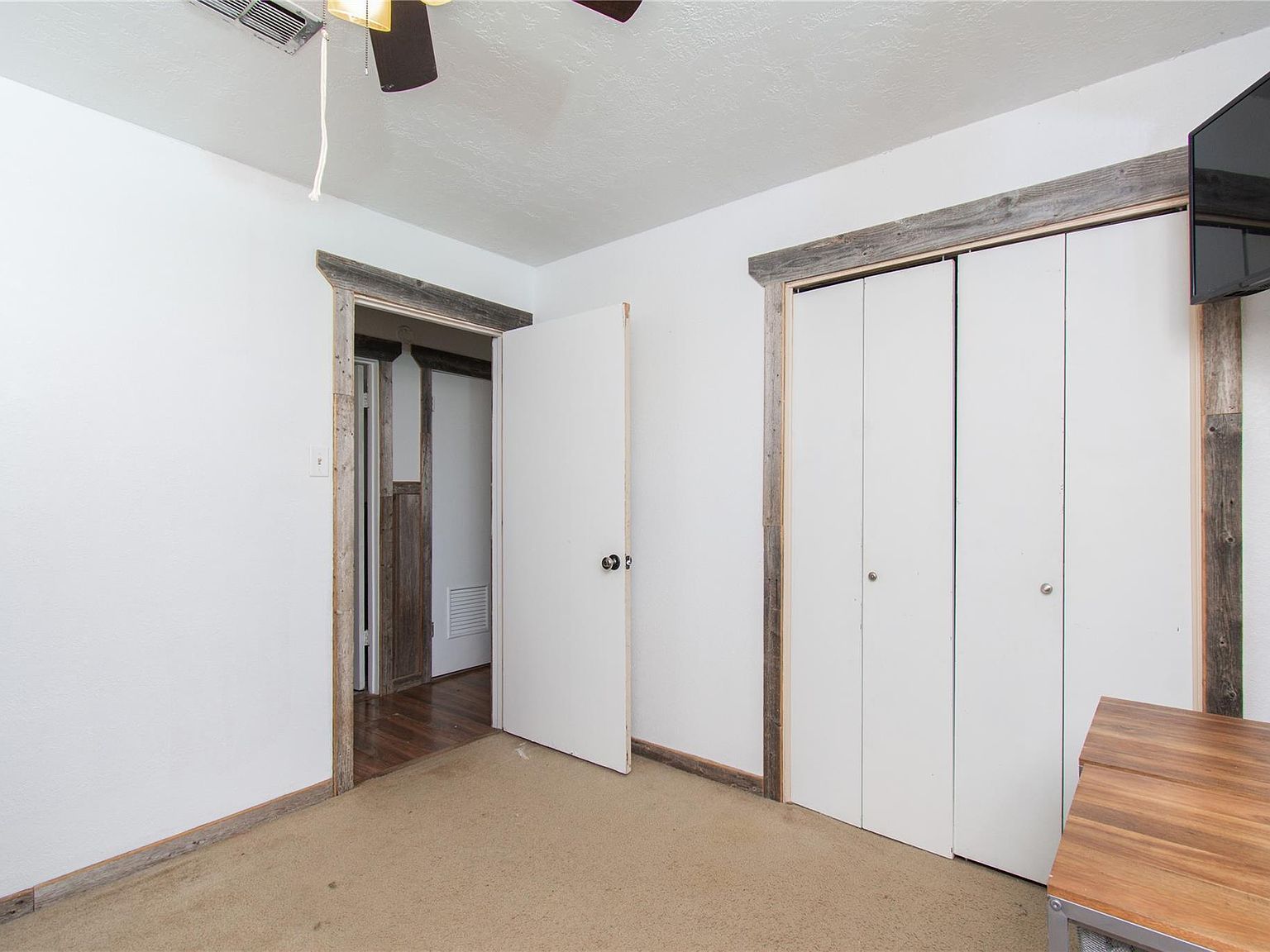 8490 S High St #190 Rogers, TX 76569  | Single Family