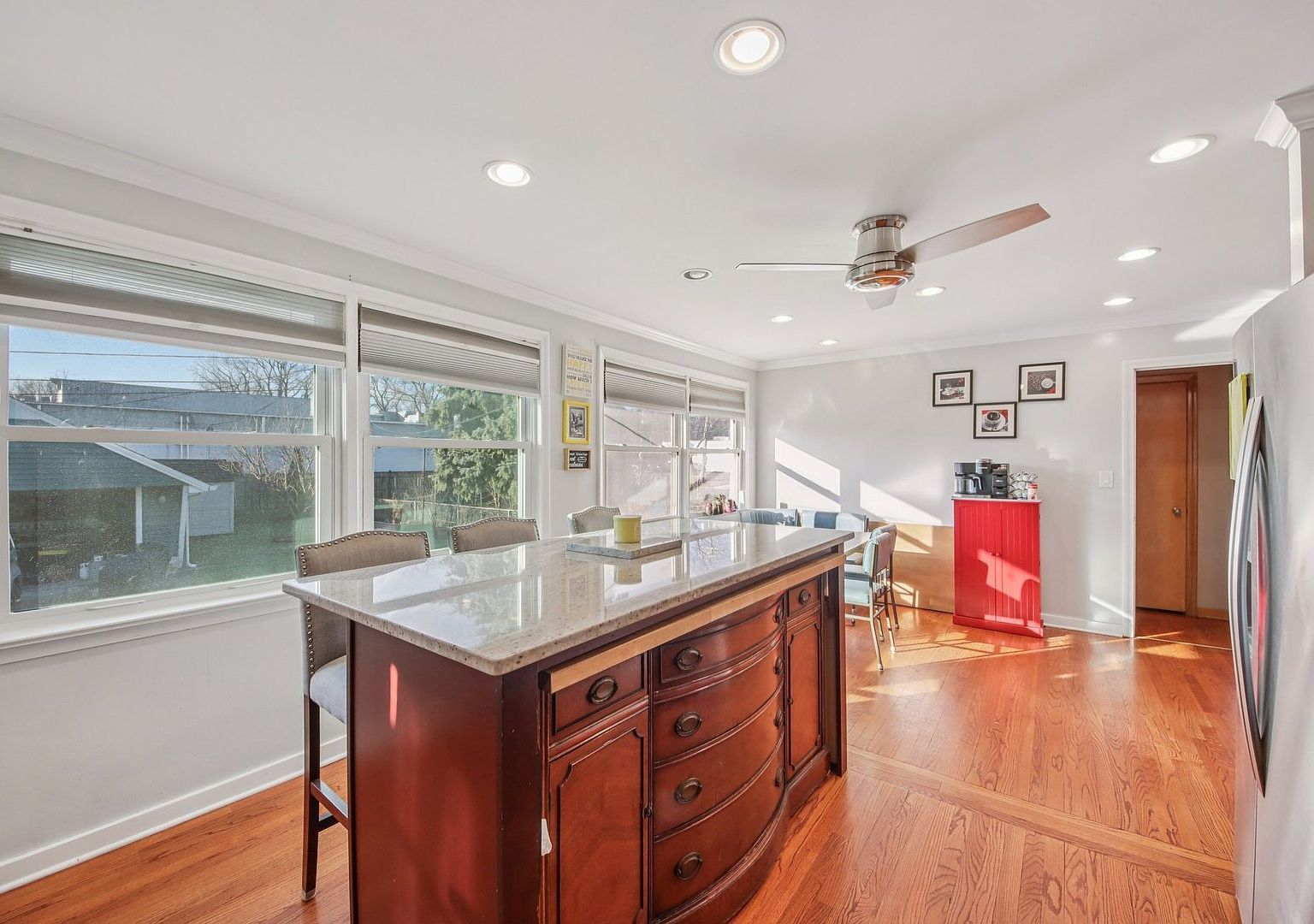 4604 Maple Ave Forest View, IL 60402  | Single Family