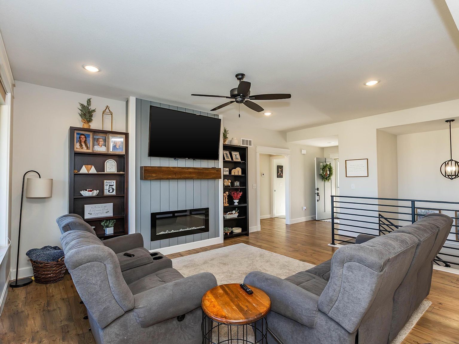 2006 Henry Dr Wamego, KS 66547 | Single Family