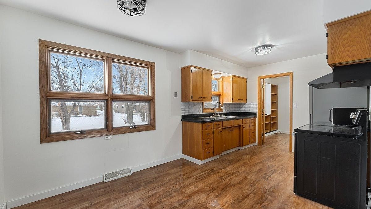 316 Galles Dr Redwood Falls, MN 56283  | Single Family