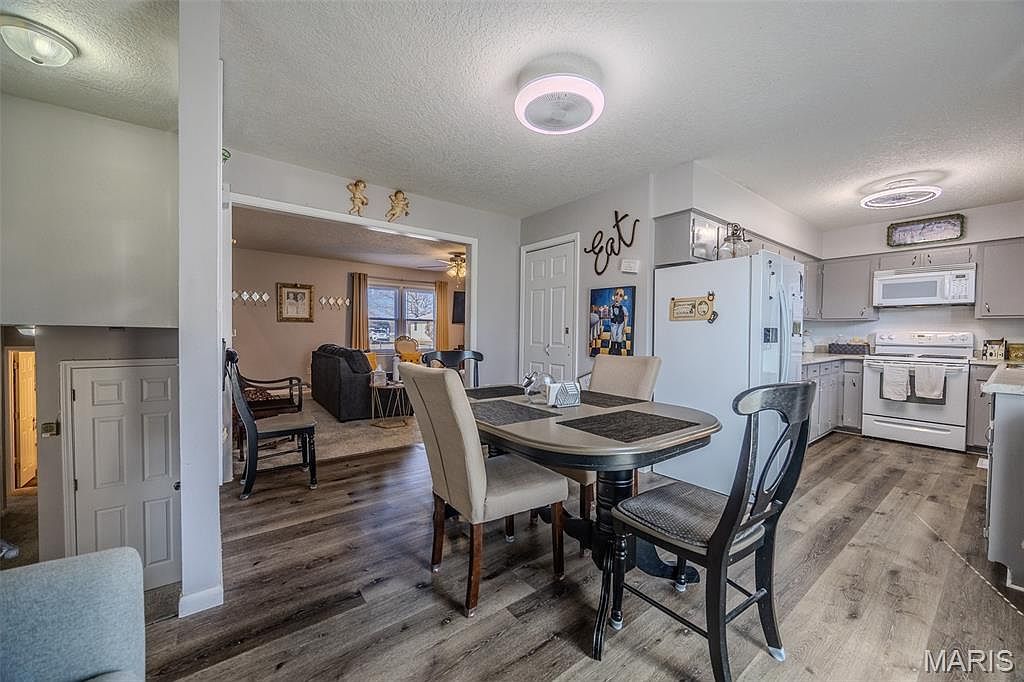 1618 Finn Dr Lebanon, MO 65536  | Single Family