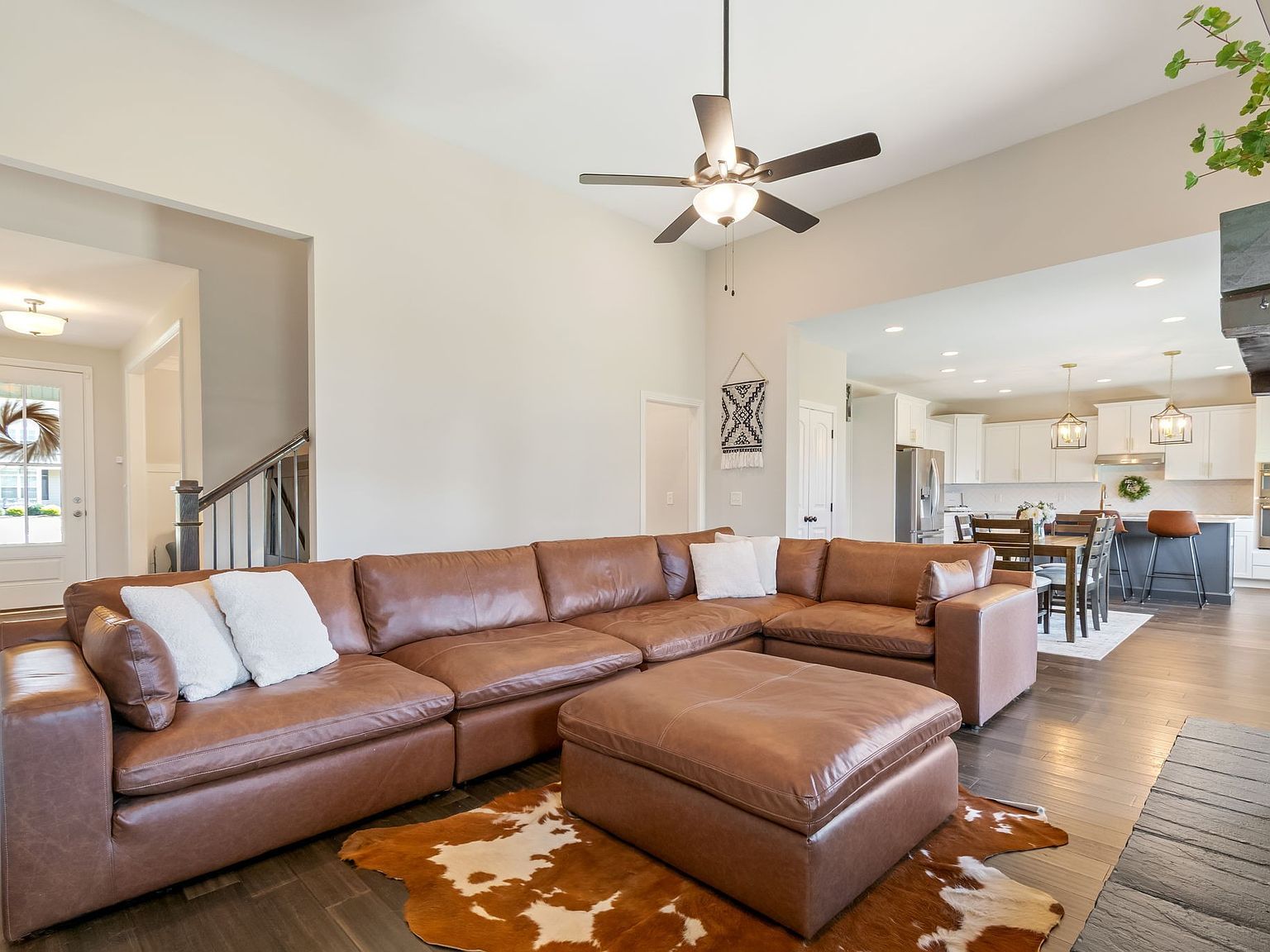 2043 Trout Trl Murfreesboro, TN 37129  | Single Family