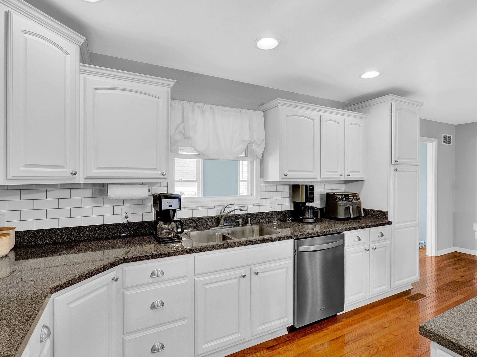 158 Park St Clay, KY 42404  | Single Family