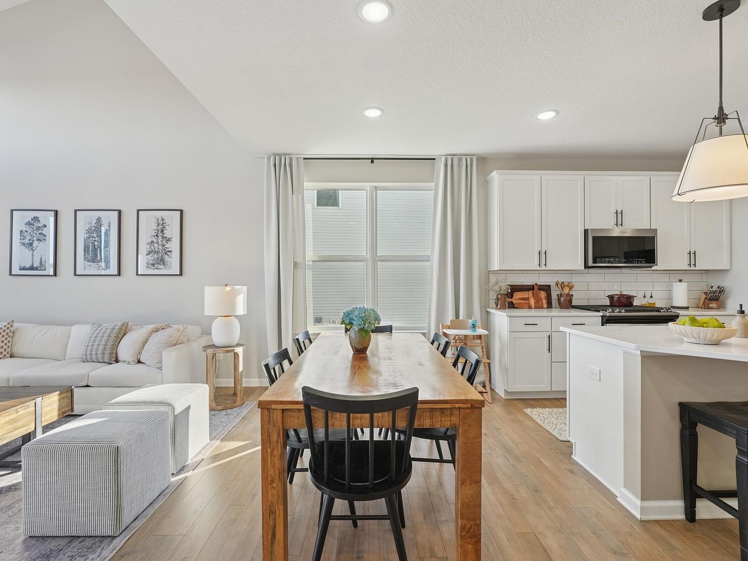 11865 Upper 30th St N Lake Elmo, MN 55042 | Single Family