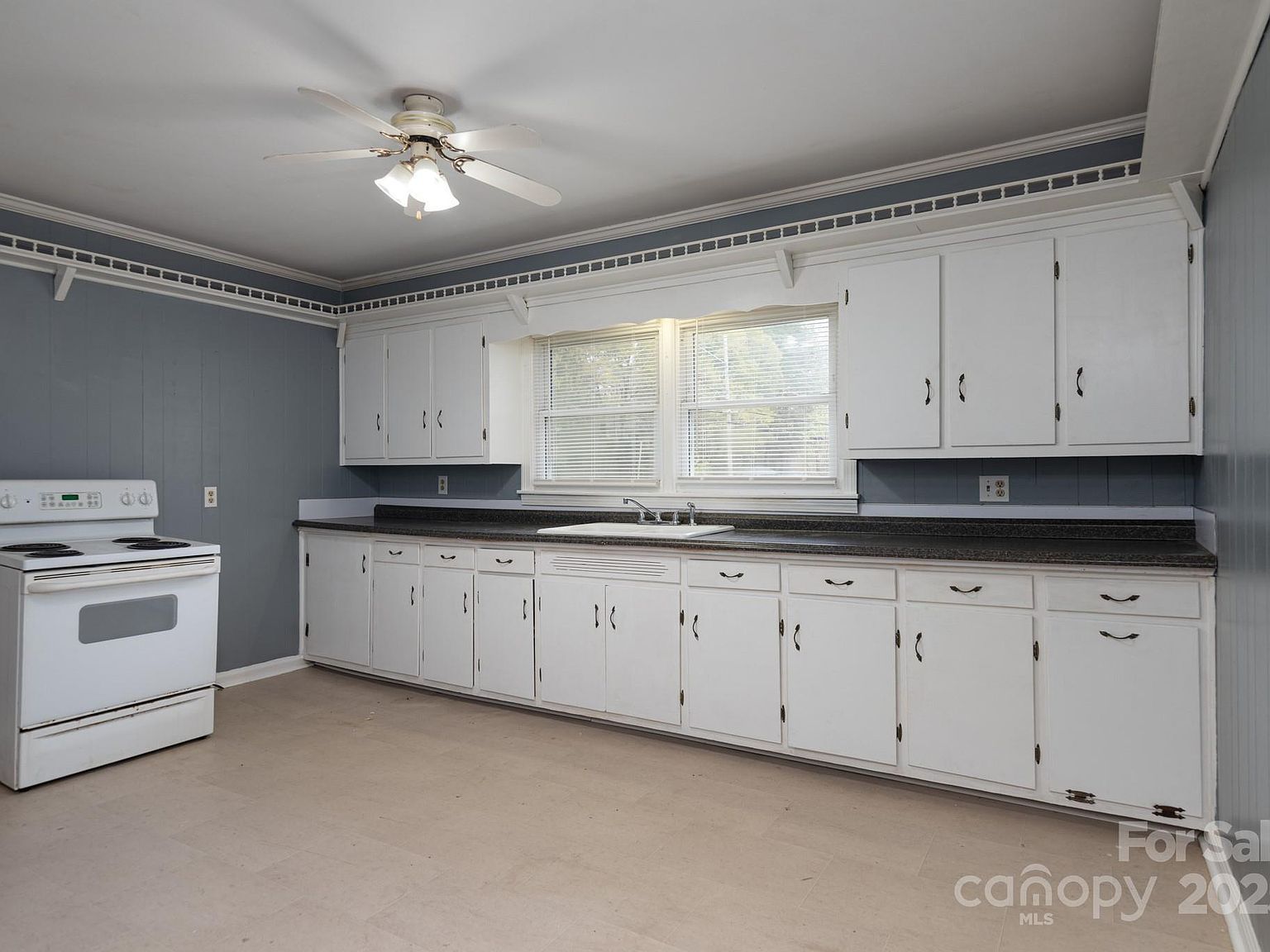 668 Riverside Dr Lincolnton, NC 28092  | Single Family