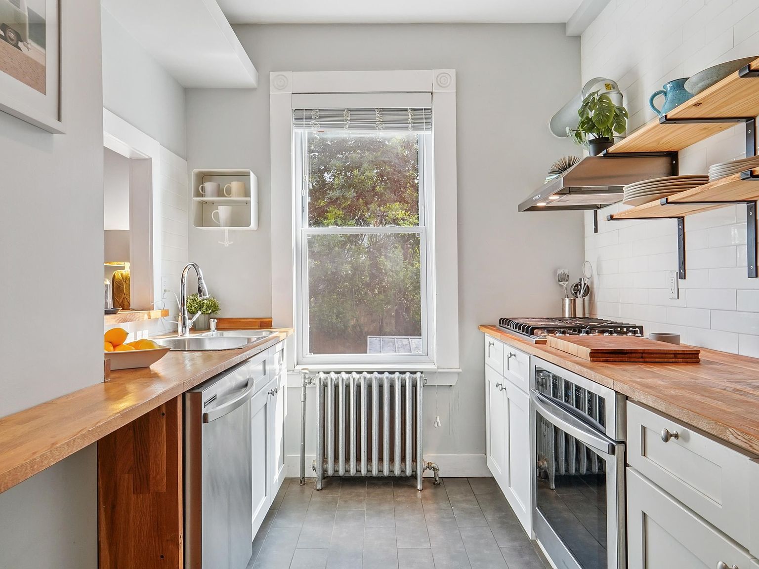 89 Prospect St Jersey City, NJ 07307 | Single Family