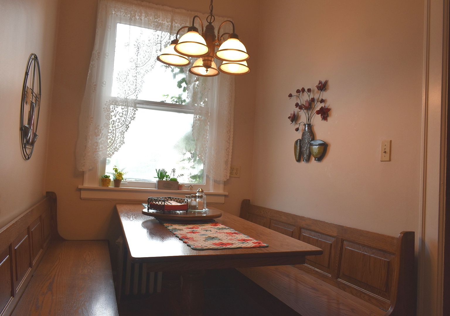 330 E Locust St Watseka, IL 60970  | Single Family