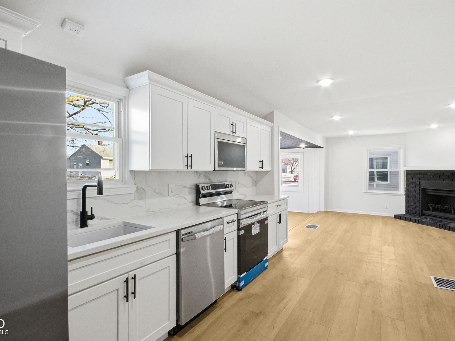 6651 E 18th St Indianapolis, IN 46219  | Single Family