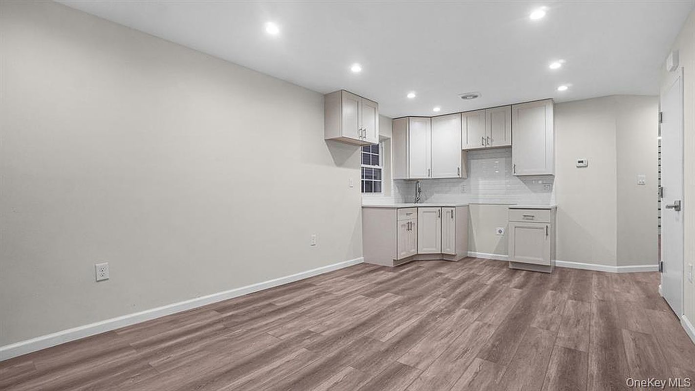 332 Underhill Avenue, Bronx, NY 10473, USA  | Multi Family