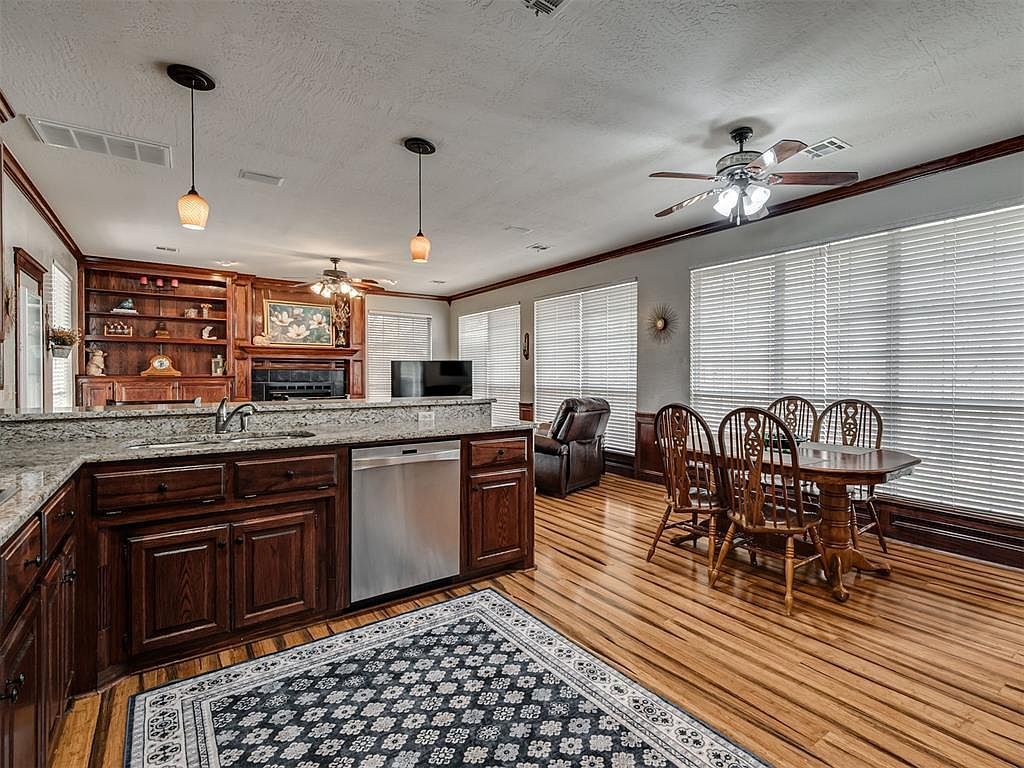 2504 Harrington Ct Norman, OK 73069  | Single Family