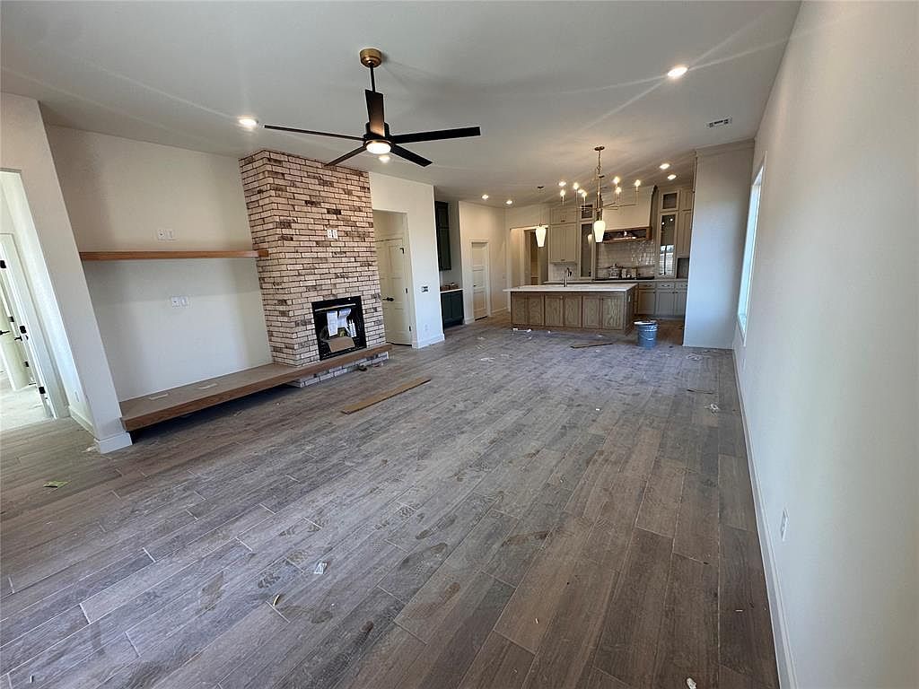 6908 NW 150th St Oklahoma City, OK 73142  | Single Family