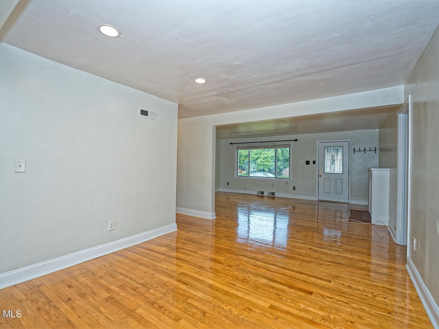 1250 Sumner Ave Schenectady, NY 12309 | Single Family