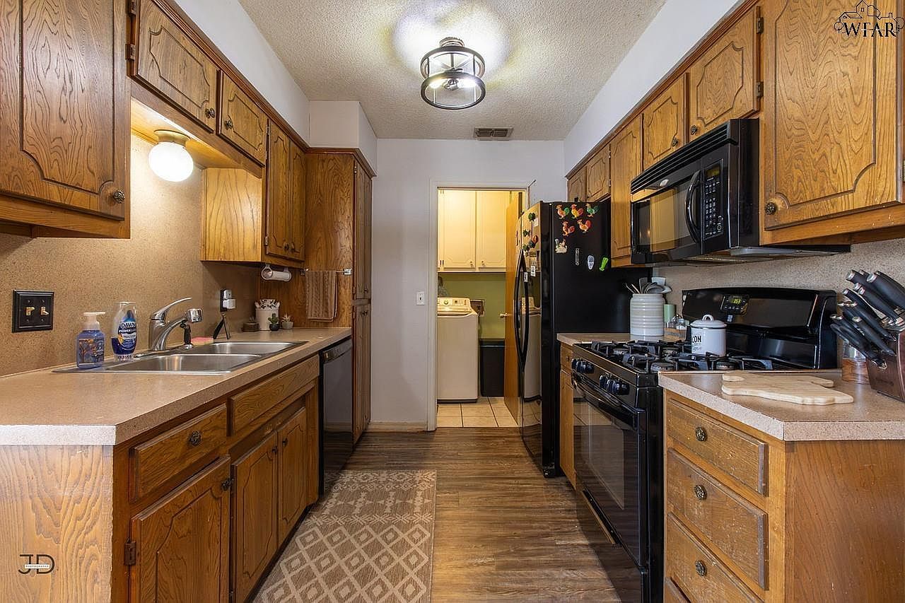 108 Cedar Elm St Holliday, TX 76366  | Single Family