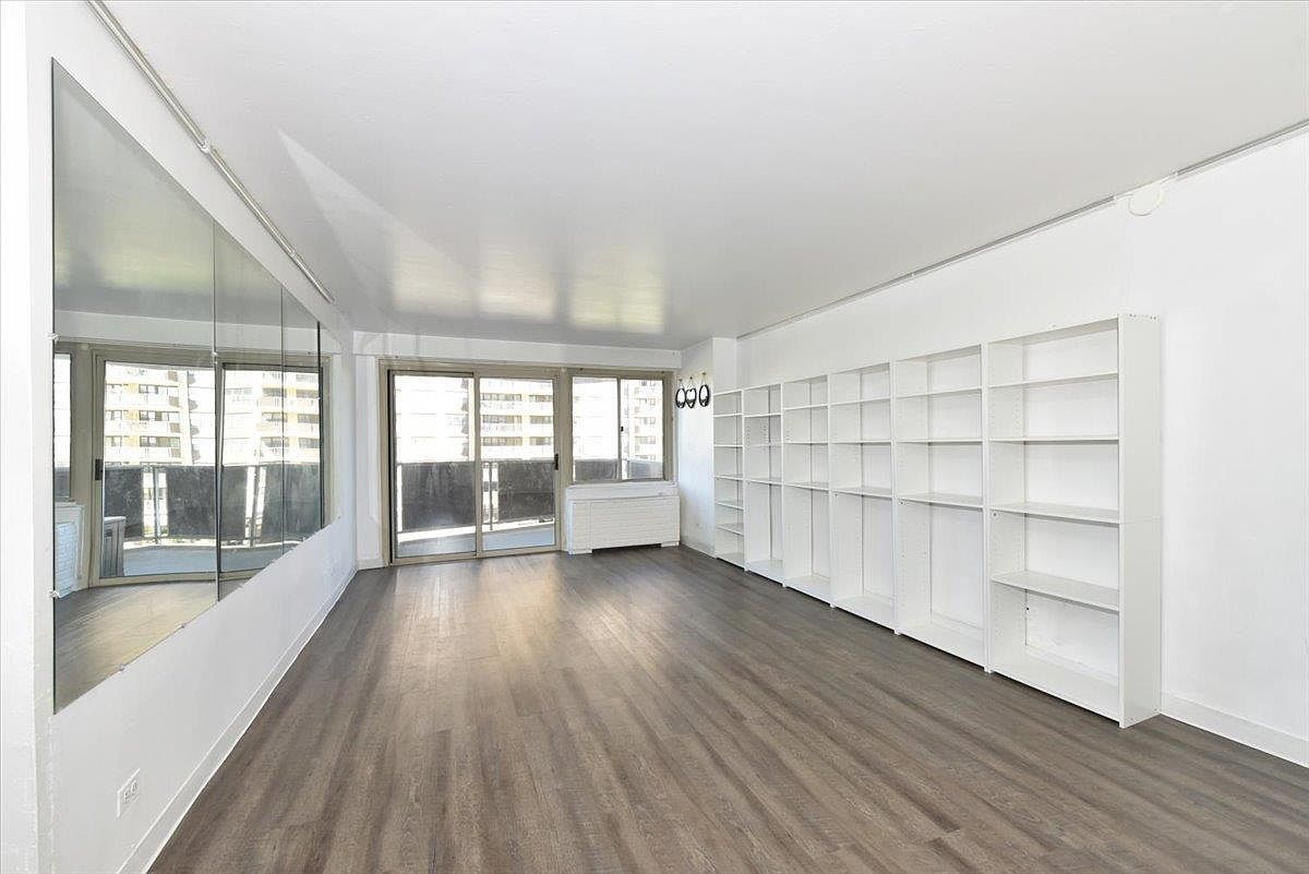 1815 215th St APT 4L Flushing, NY 11360 | Condominium