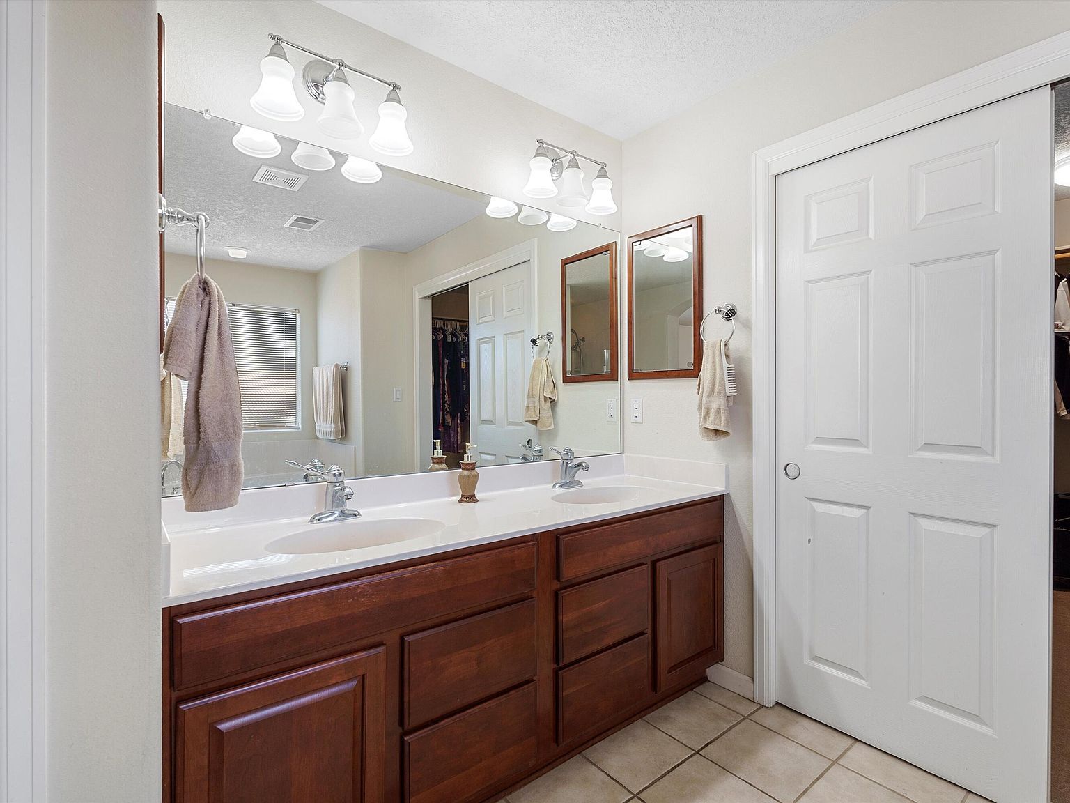 9600 Thunder Rd NW Albuquerque, NM 87120 | Single Family