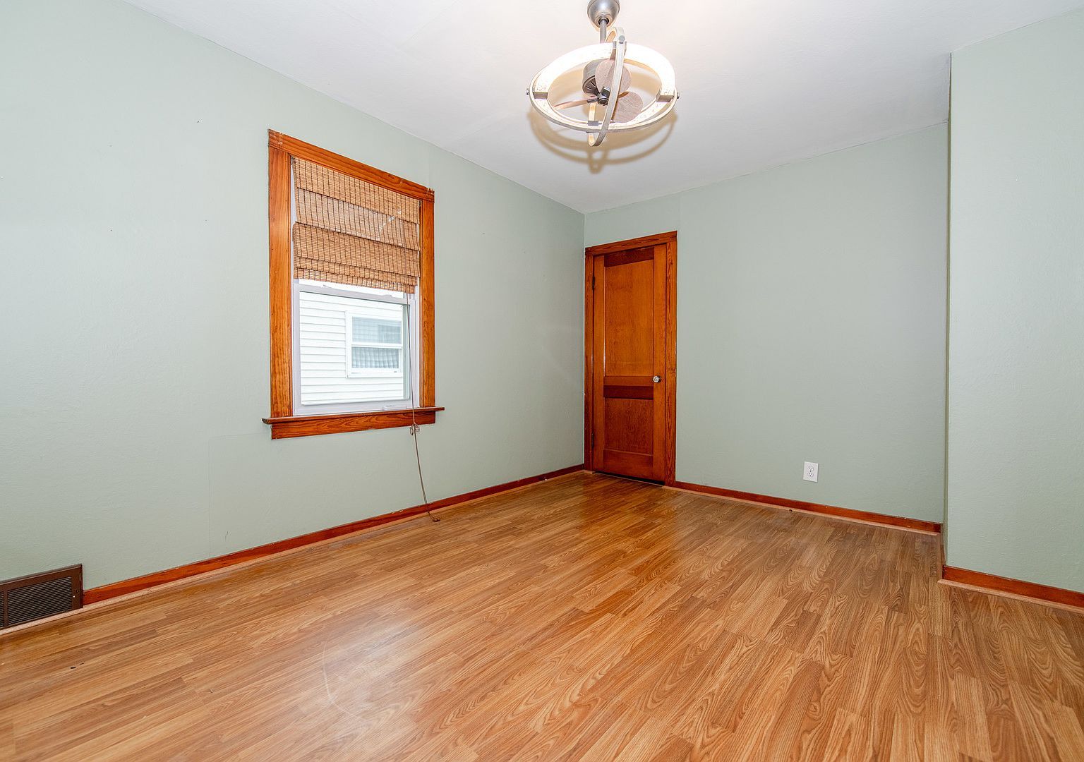 1818 E Washington St Joliet, IL 60433  | Single Family