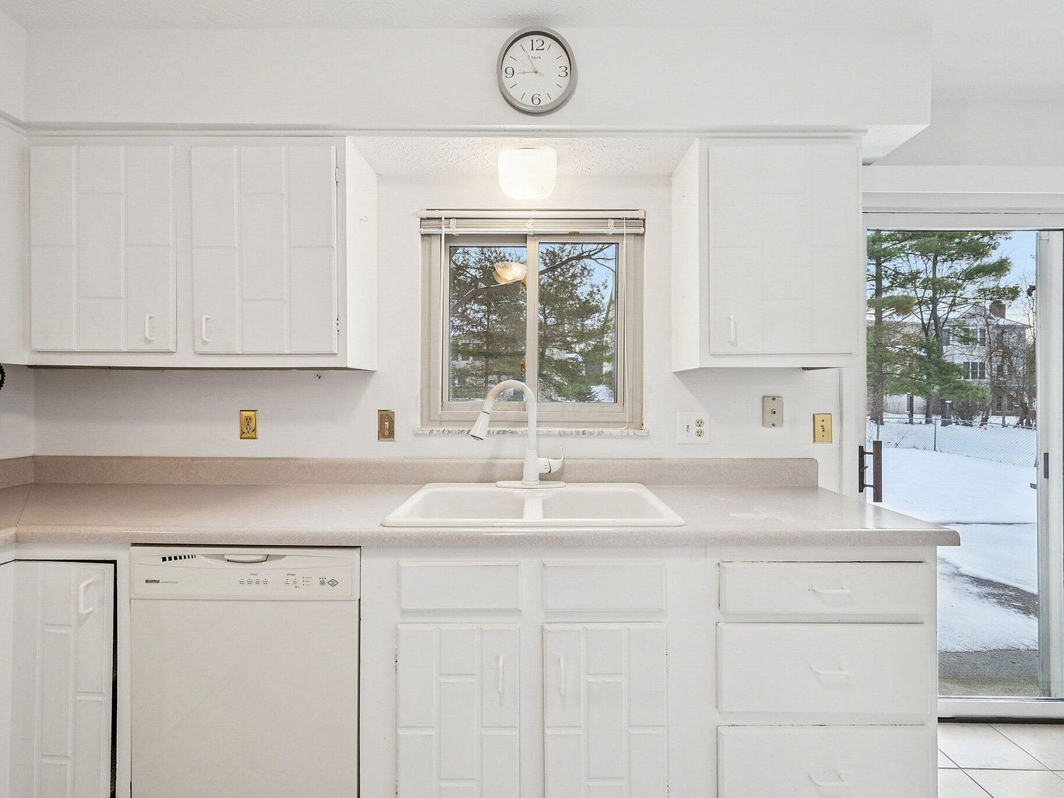 488 Uxbridge Ave Columbus, OH 43230  | Single Family