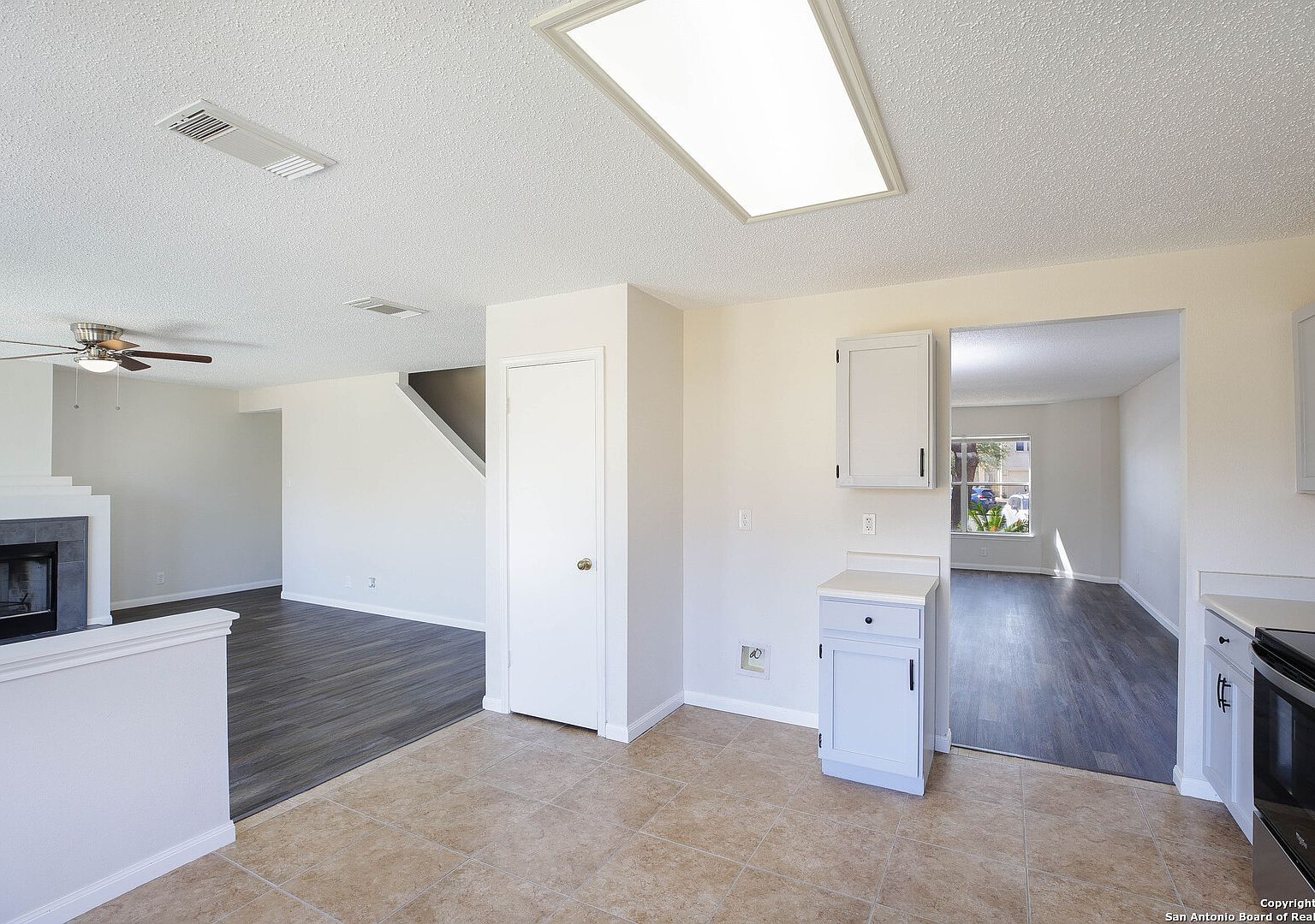 8611 Sierra Spgs Converse, TX 78109 | Single Family