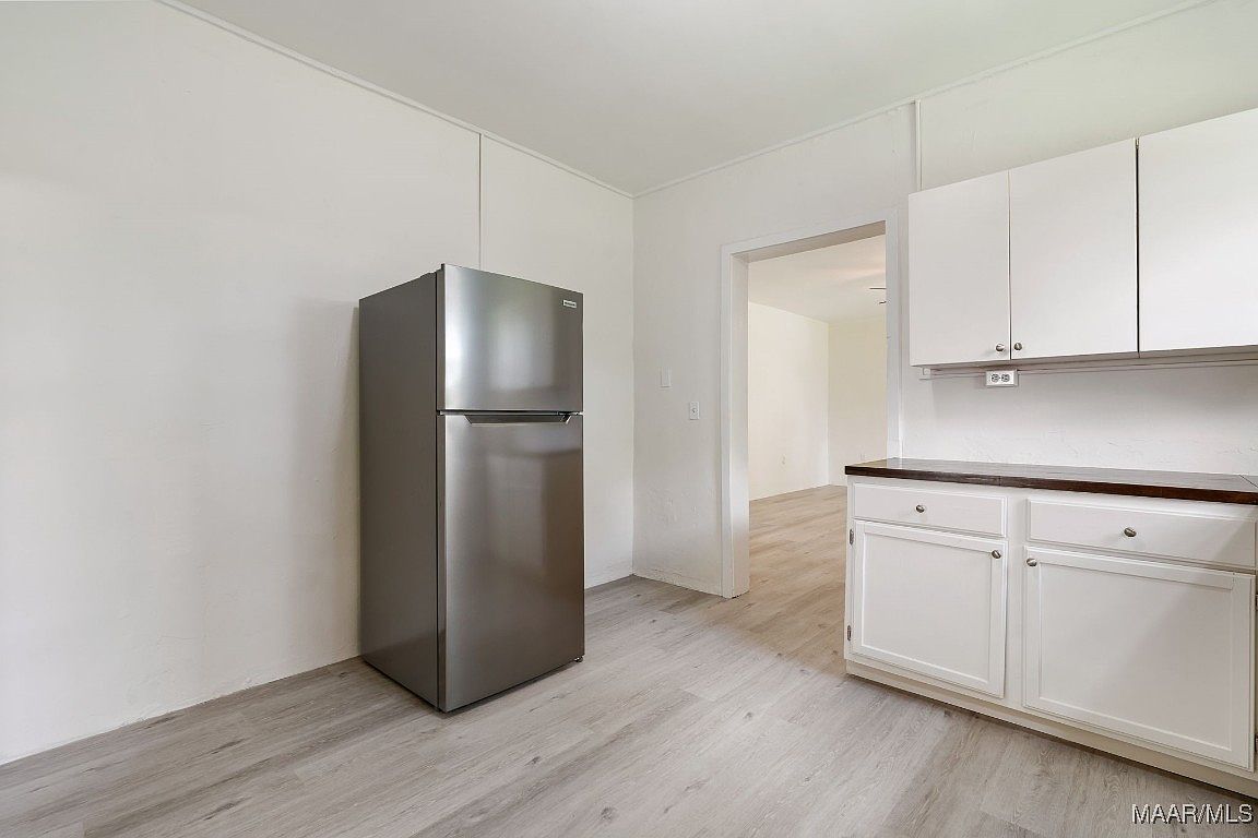 201 Nell St Clanton, AL 35045  | Single Family