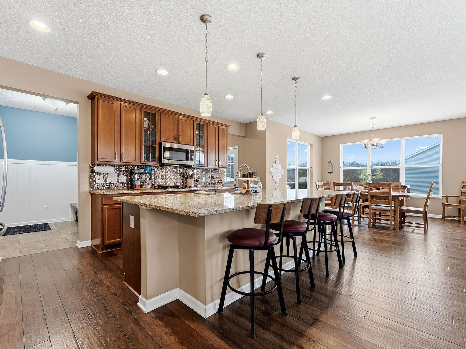 3863 Founders Path Chaska, MN 55318  | Single Family