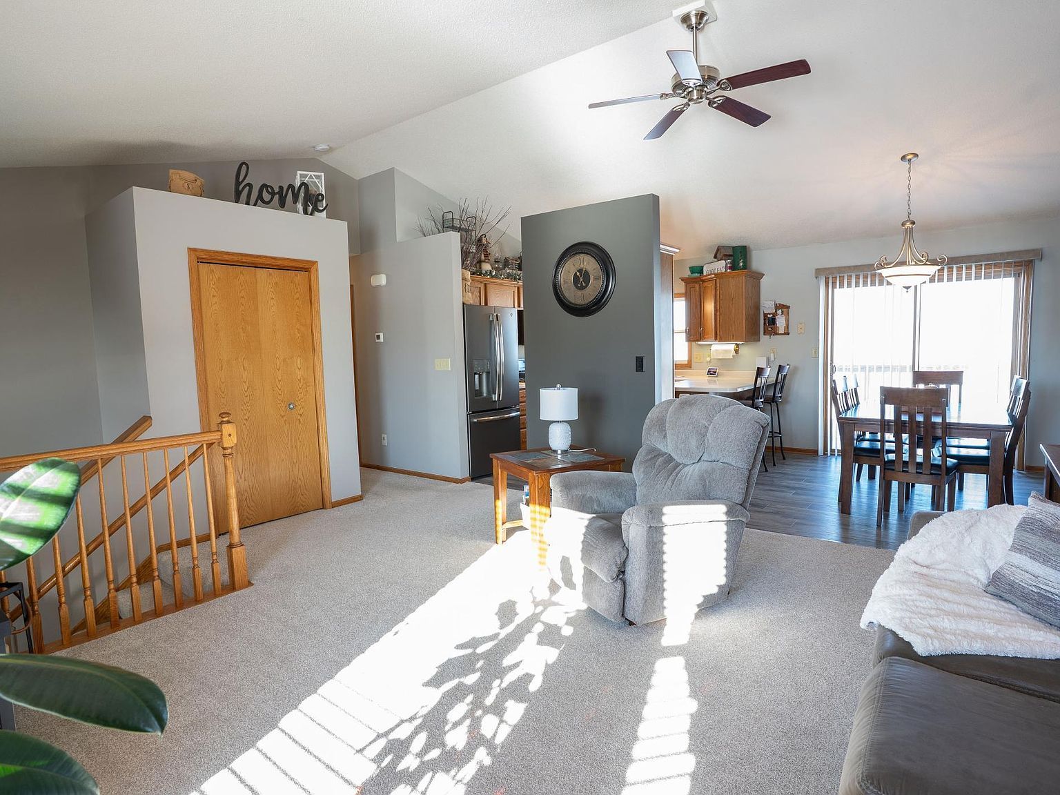 210 8th Ave NW Plainview, MN 55964  | Single Family