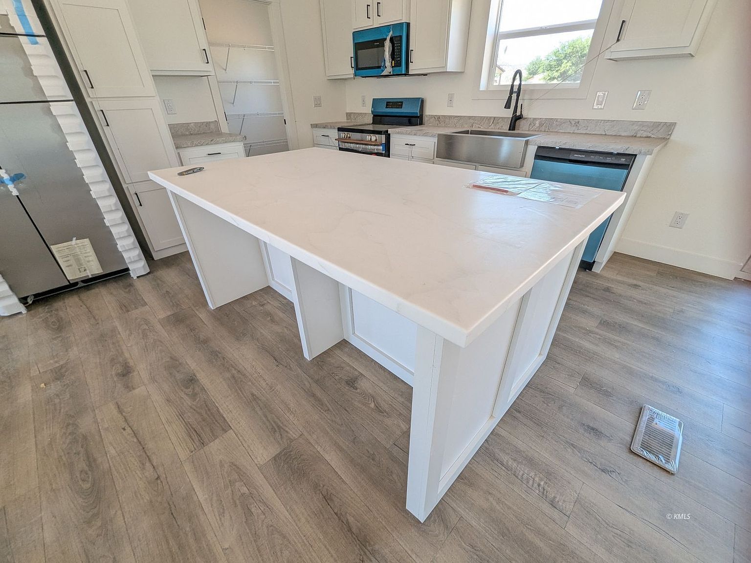 484 W Pipe Springs Dr Kanab, UT 84741  | New build