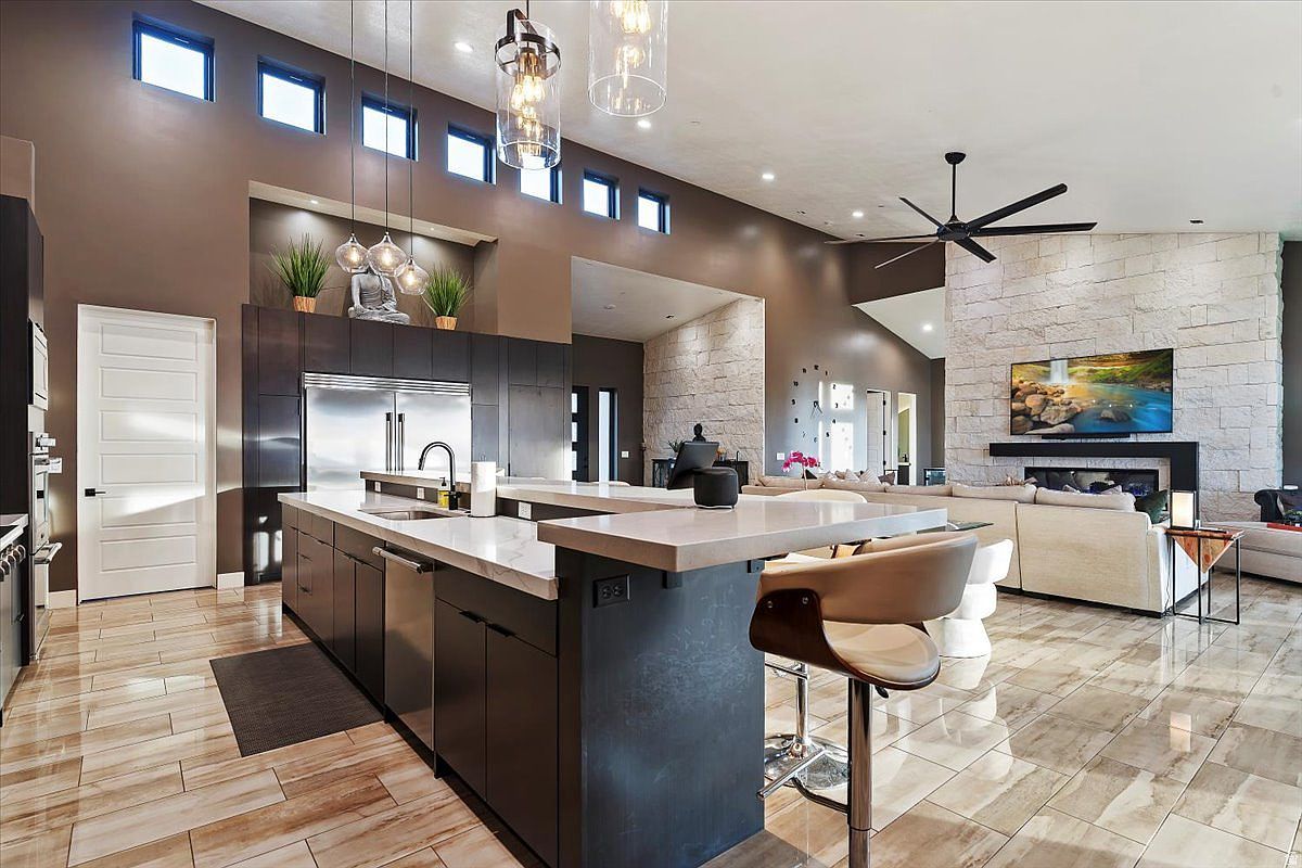 1766 E View Ct Fruit Heights, UT 84037  | Single Family