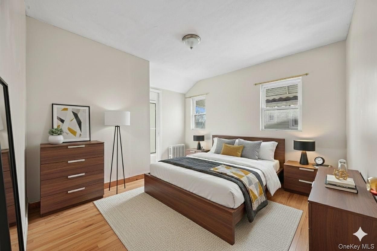 4450 Hill Ave Bronx, NY 10466  | Single Family