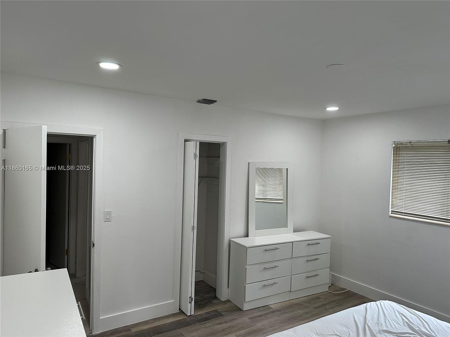 1691 NE 177th St North Miami Beach, FL 33162 | Single Family