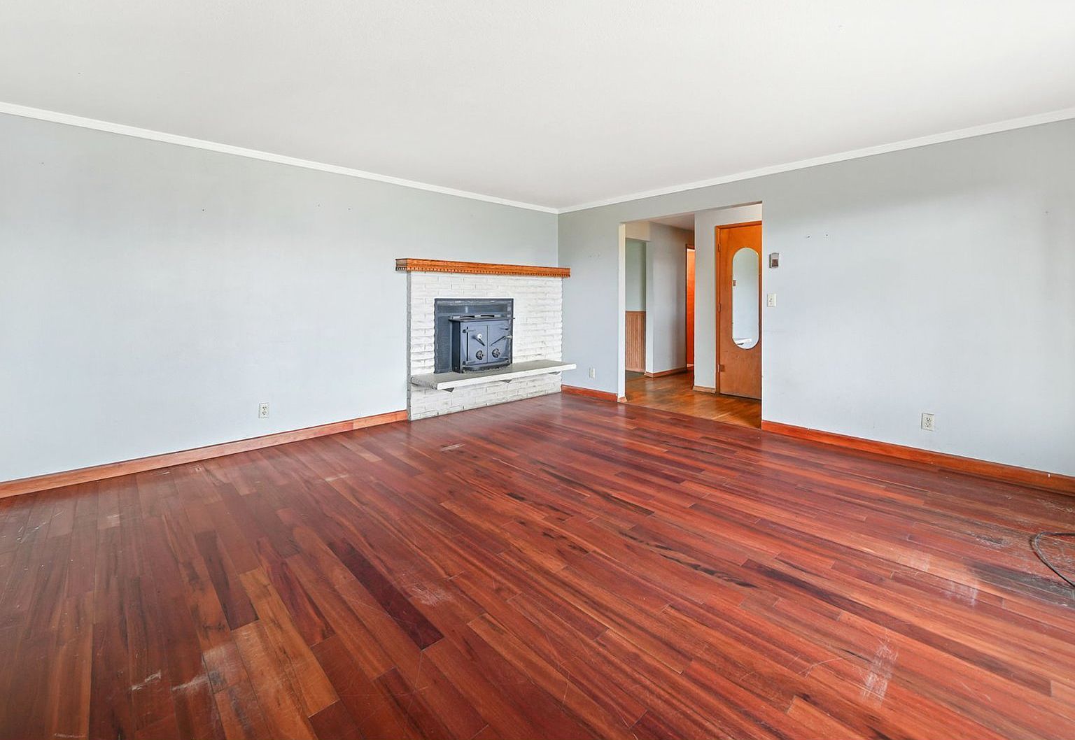 922 S 38th St Springfield, OR 97478 | Single Family