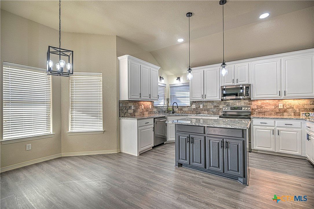 3106 Pitchfork Cir Belton, TX 76513  | Single Family