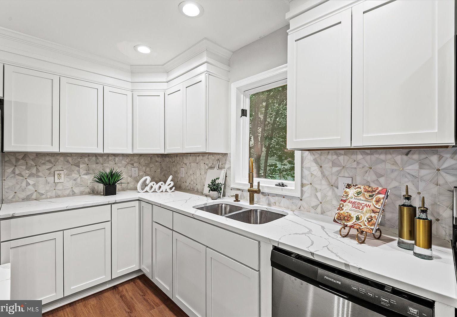 370 Land Or Dr Ruther Glen, VA 22546  | Single Family