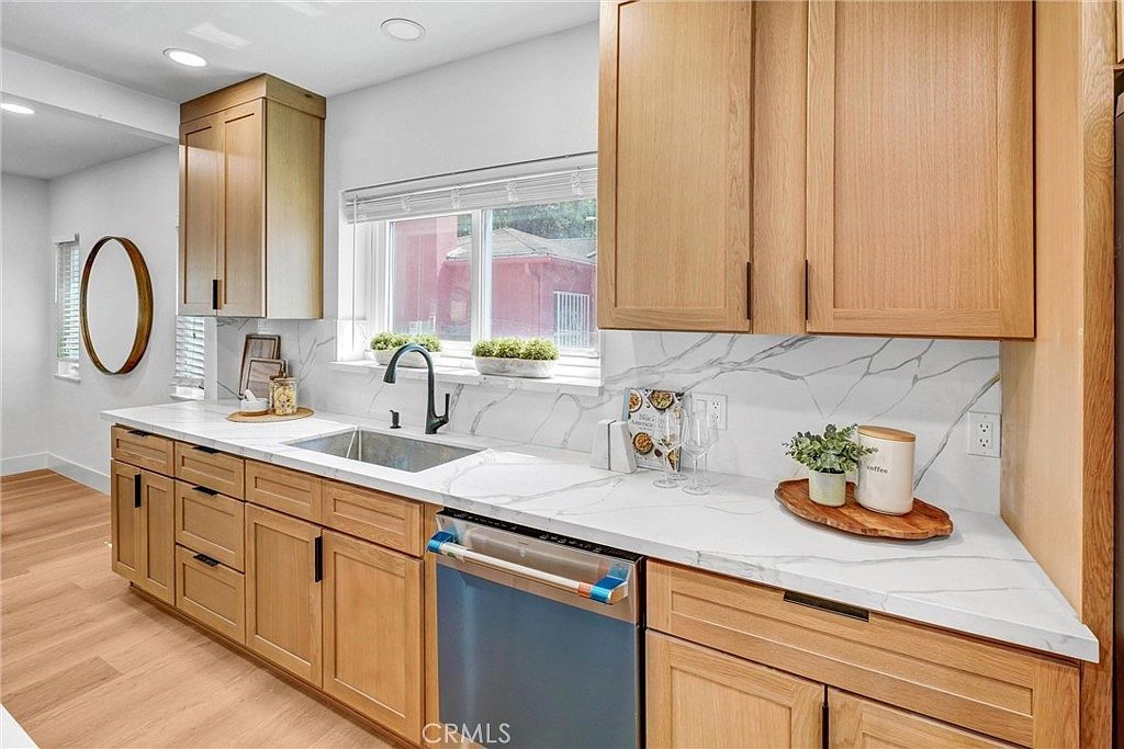 3637 Virginia Rd Los Angeles, CA 90016  | Single Family