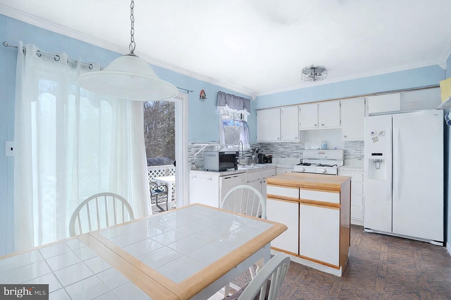 600 W Chestnut St Clayton, NJ 08312  | Single Family