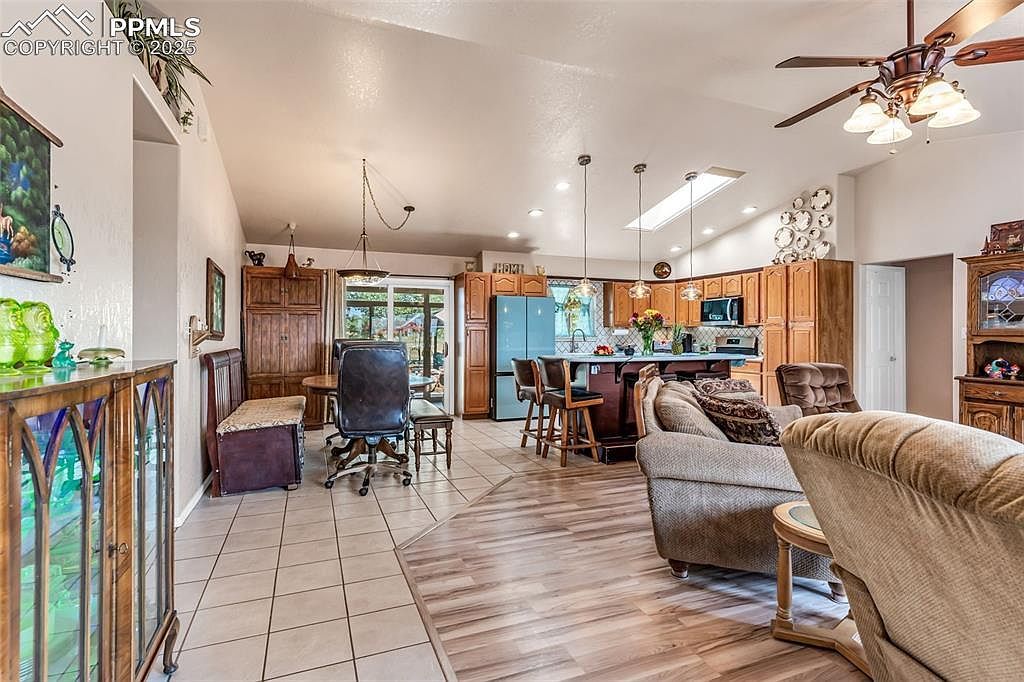 886 S Camino De Bravo Pueblo West, CO 81007  | Single Family