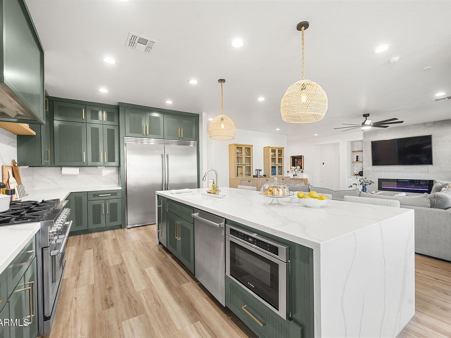 14 W Blue Ridge Way Chandler, AZ 85248 | Single Family