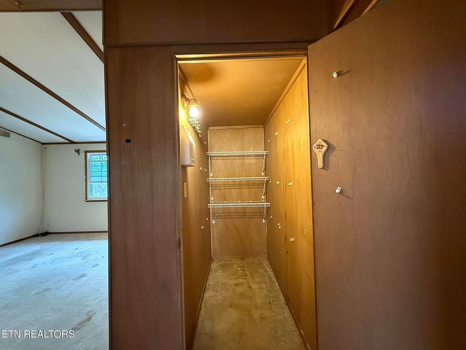 7805 Queensbury Dr Knoxville, TN 37919 | Single Family