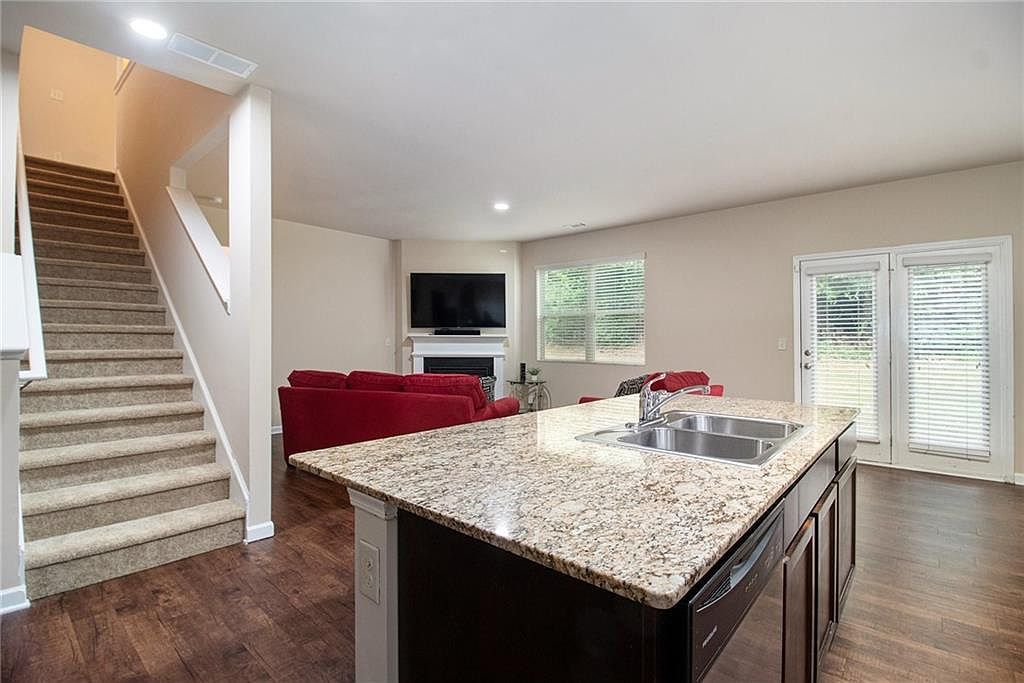 850 Blue Hill Ln Atlanta, GA 30349  | Single Family